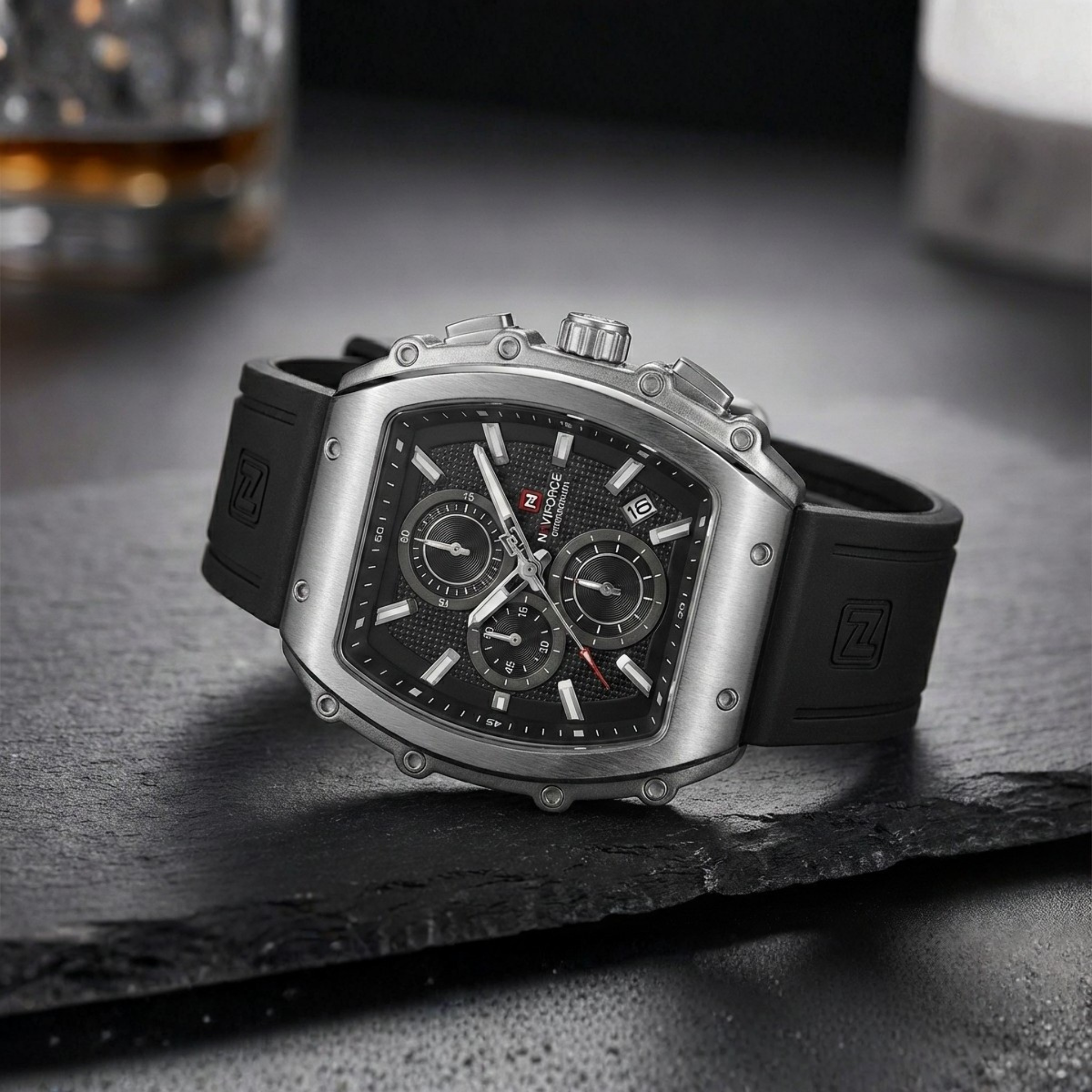 The NAVIFORCE Series – Curated by VÉLORA