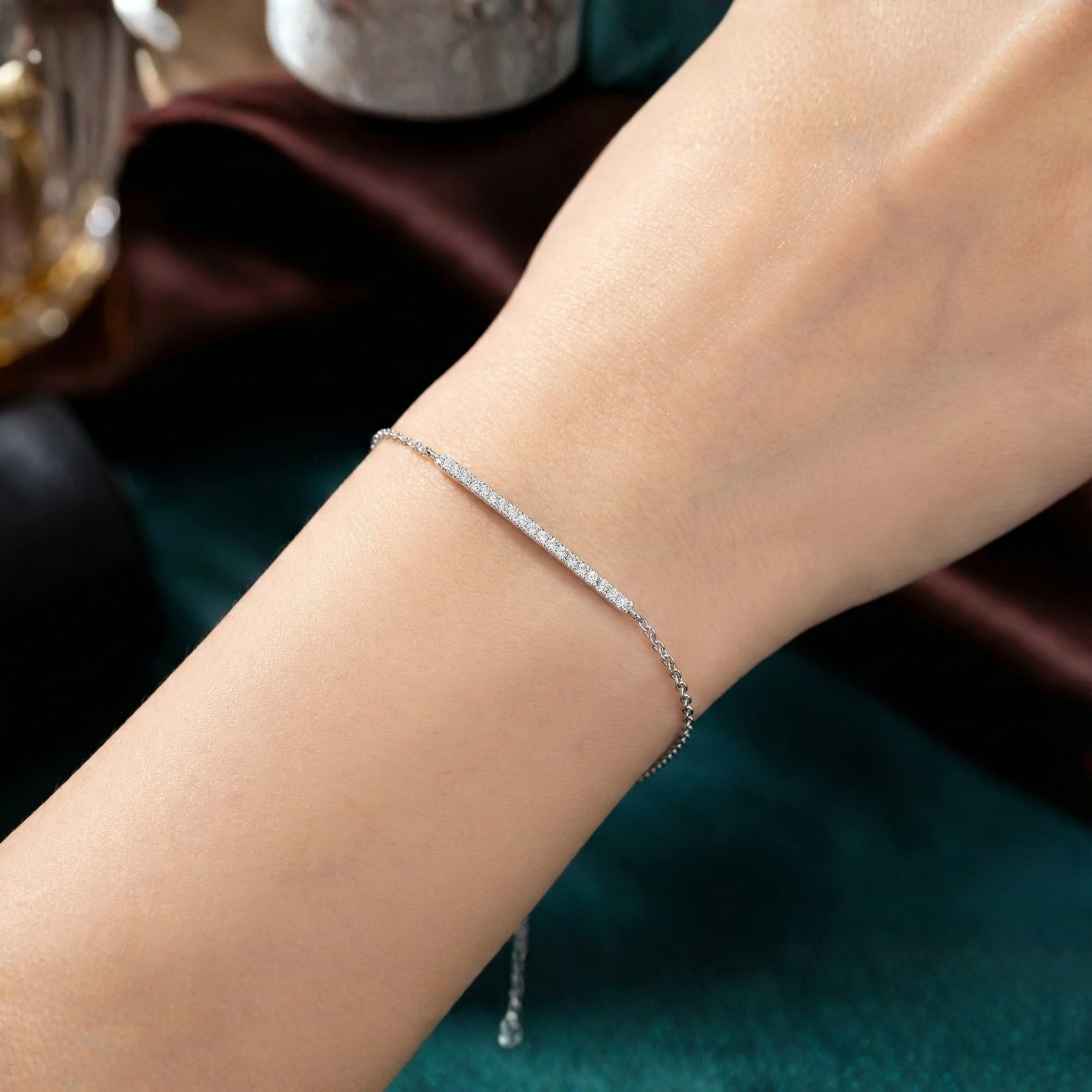 ולורה גרייס